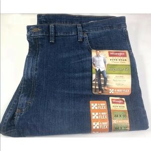 Men’s WRANGLER Regular Fit 4 Way Flex Cowboy 44x30
